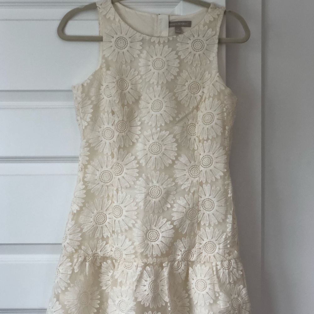 Floral lace dress